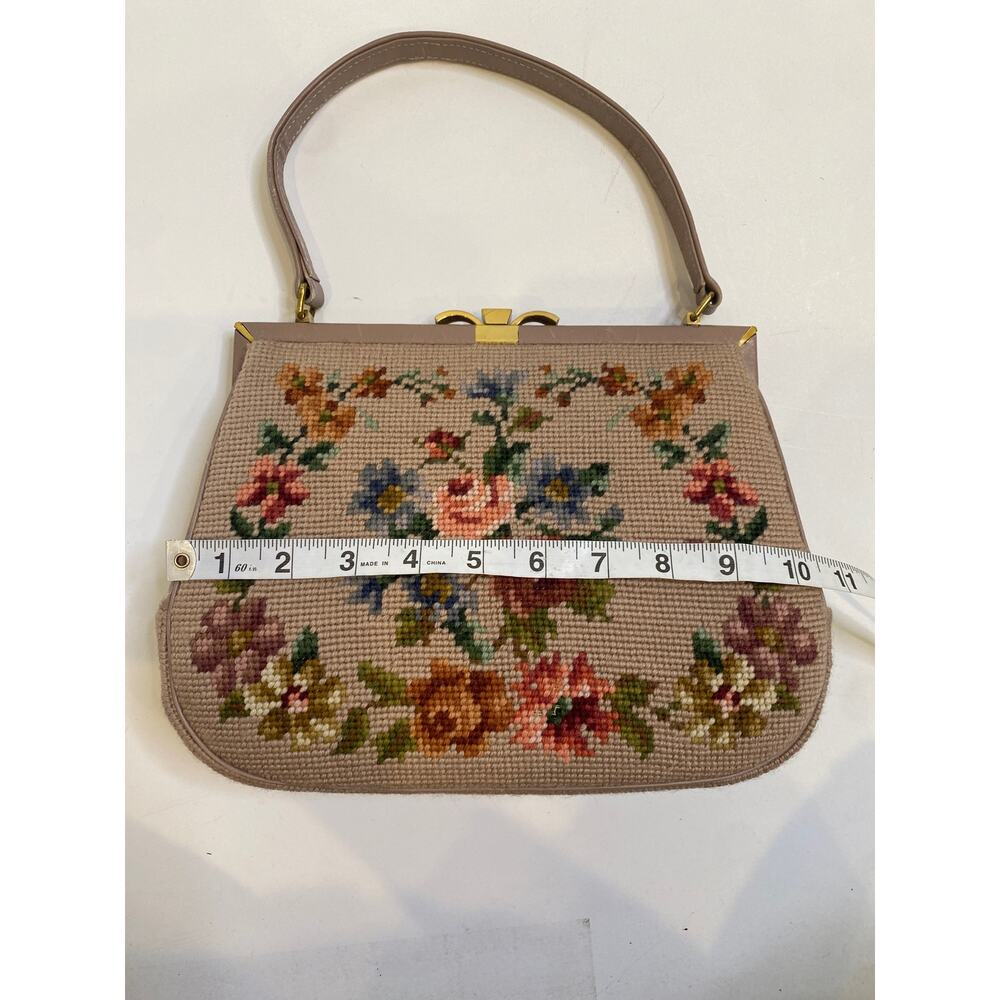 Vintage Floral Tapestry Needlepoint Purse Handbag Granny w/ Small Mirror EUC - Picture 8 of 12